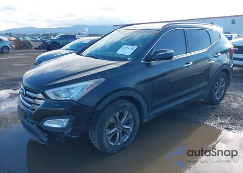2015 Hyundai Santa Fe Sport 2.4L z USA, uszkodzony, nr VIN 5XYZUDLB0FG244699